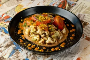 cauliflower-raw-tomatoes